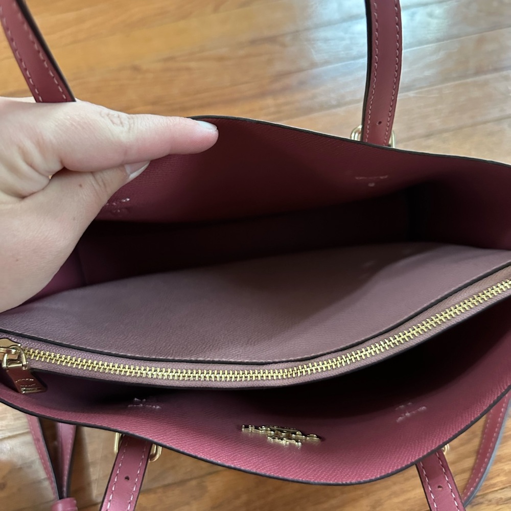 Coach Heart Mollie Tote Bag — excellent condition - Picture 5 of 10